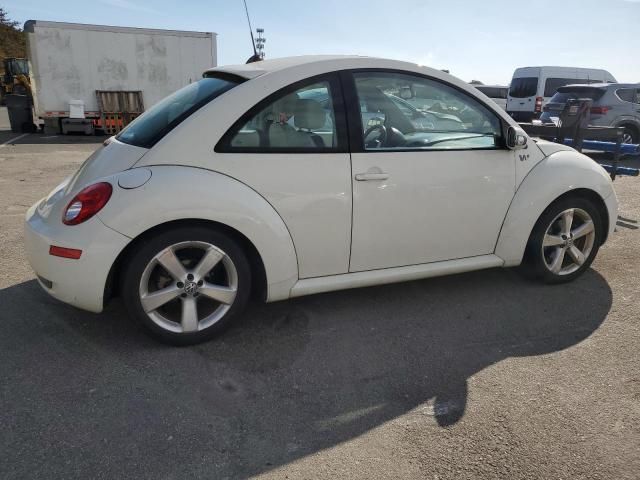 2008 Volkswagen New Beetle Triple White