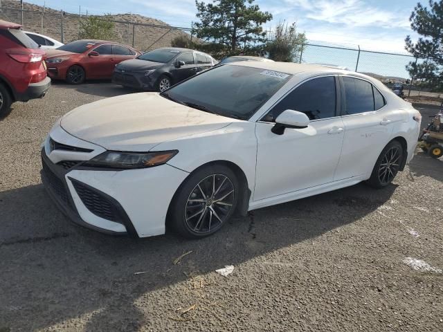 2021 Toyota Camry SE