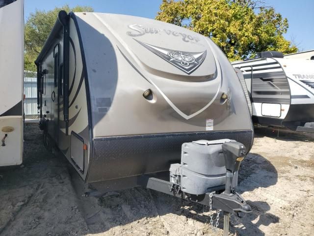 2016 Surveyor Camper