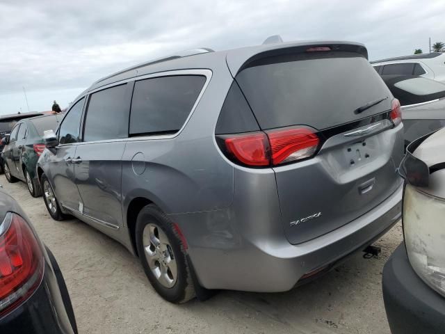 2018 Chrysler Pacifica Hybrid Limited