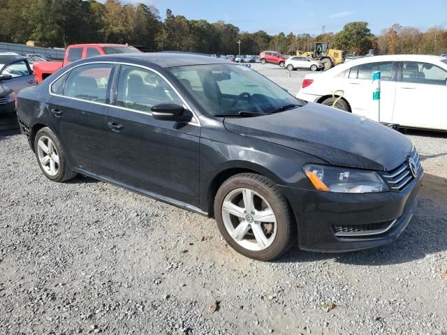 2013 Volkswagen Passat SE