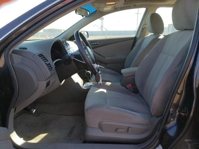 2010 Nissan Altima Base