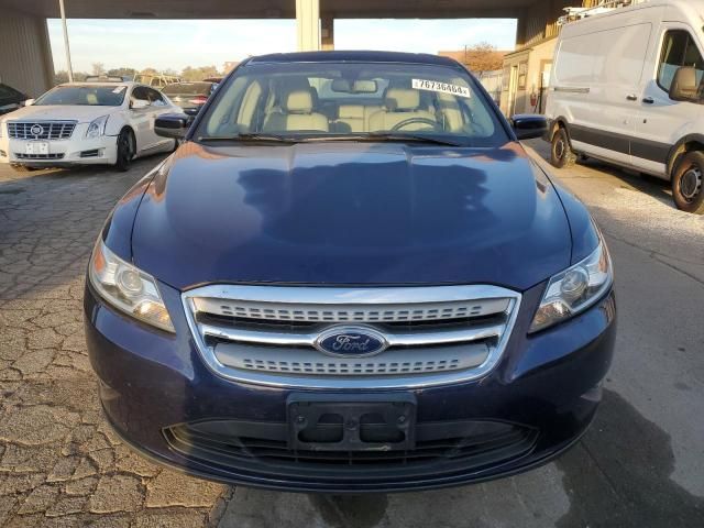 2011 Ford Taurus SEL