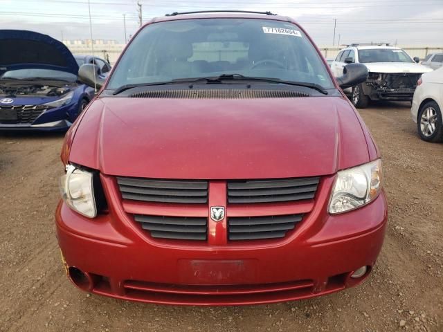 2005 Dodge Grand Caravan SXT