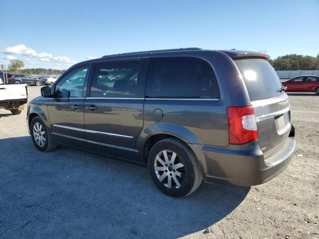 2016 Chrysler Town & Country Touring