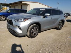 Salvage cars for sale at auction: 2020 Toyota Highlander XLE