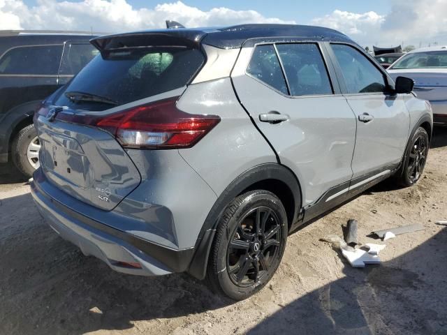 2023 Nissan Kicks SR