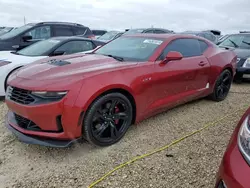 Carros salvage para piezas a la venta en subasta: 2021 Chevrolet Camaro LZ