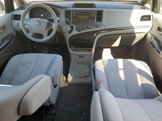 2011 Toyota Sienna Base