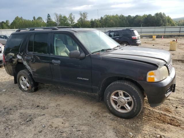 2004 Ford Explorer XLT