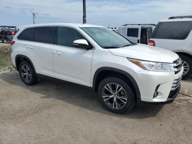 2019 Toyota Highlander LE