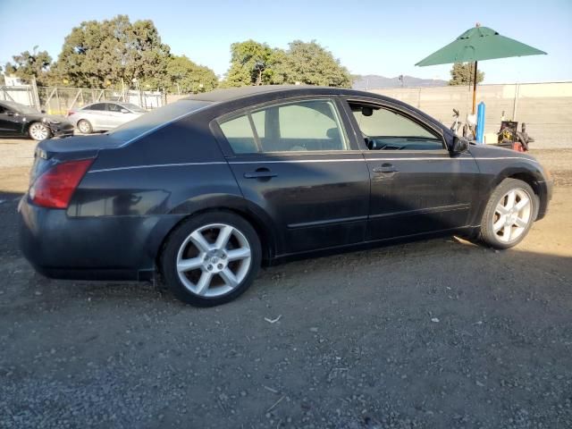 2004 Nissan Maxima SE