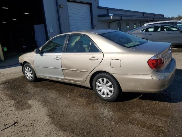 2005 Toyota Camry LE