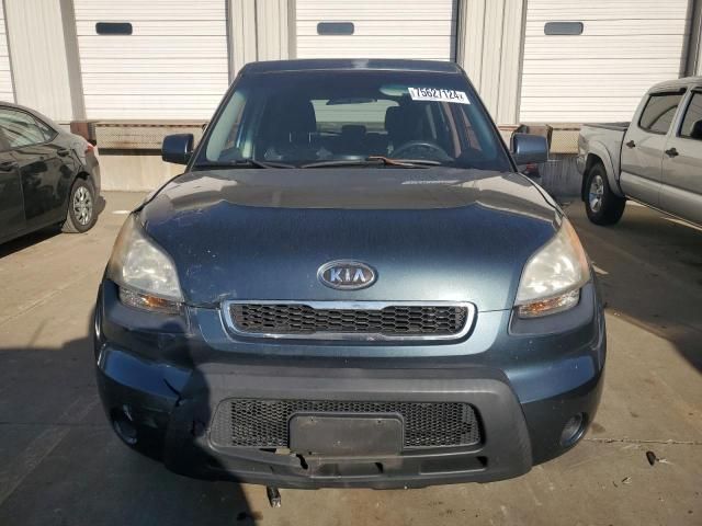 2011 KIA Soul +