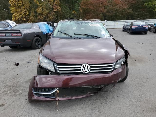 2013 Volkswagen Passat SE