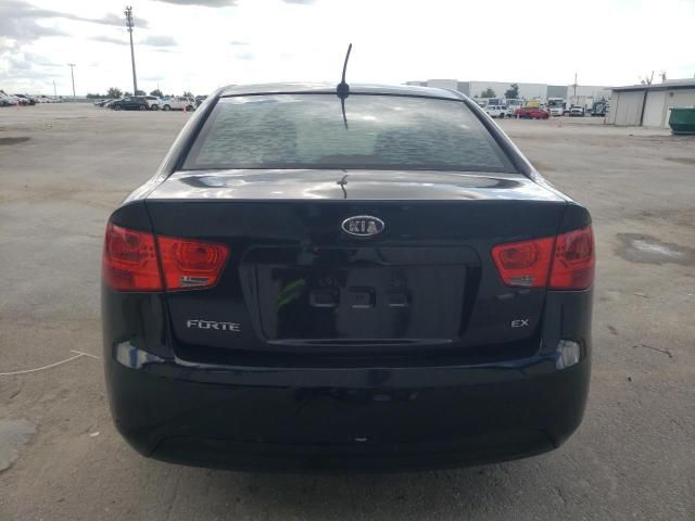 2013 KIA Forte EX