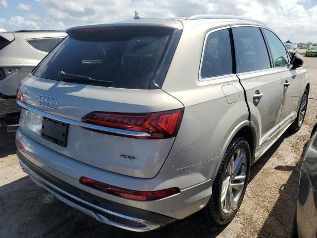 2021 Audi Q7 Premium Plus