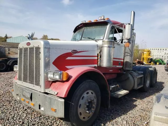 2000 Peterbilt 379