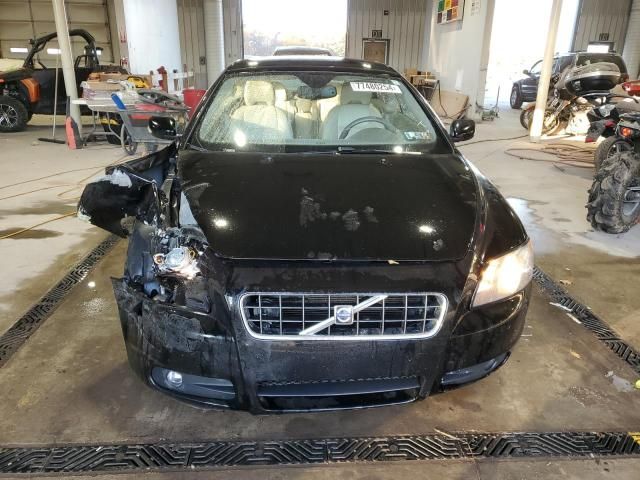 2006 Volvo C70 T5