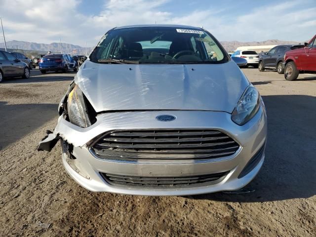 2015 Ford Fiesta SE