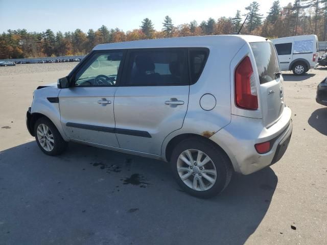 2013 KIA Soul +