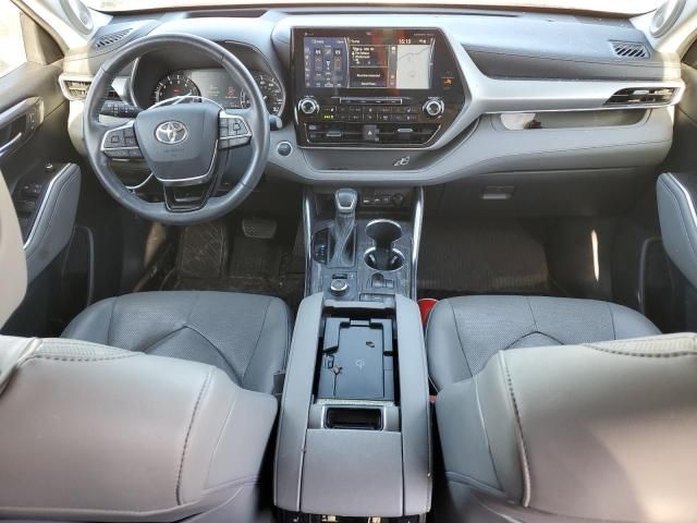 2021 Toyota Highlander Platinum