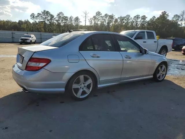 2011 Mercedes-Benz C300