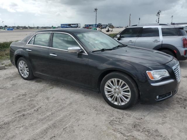 2013 Chrysler 300C Luxury