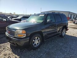 Camiones salvage a la venta en subasta: 2003 GMC Yukon Denali