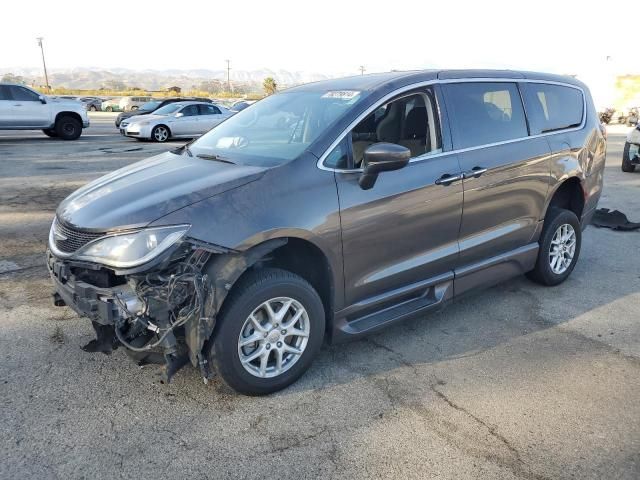 2017 Chrysler Pacifica Touring L