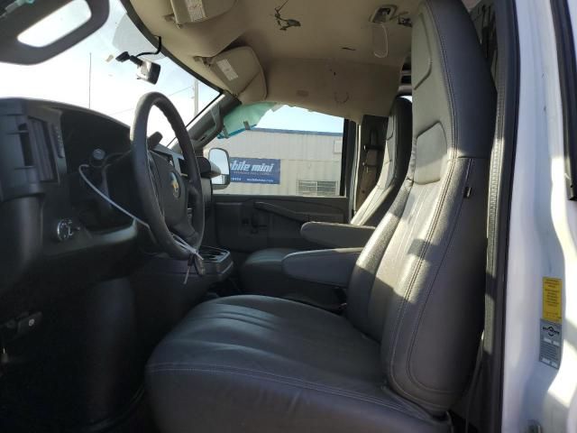 2018 Chevrolet Express G2500