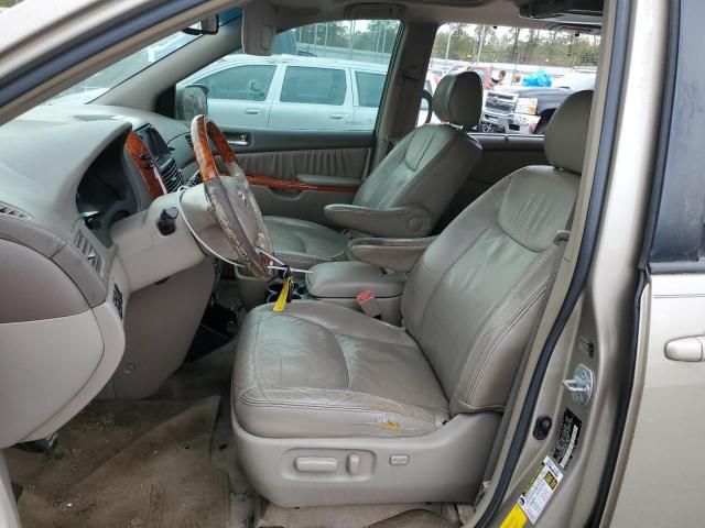 2007 Toyota Sienna XLE