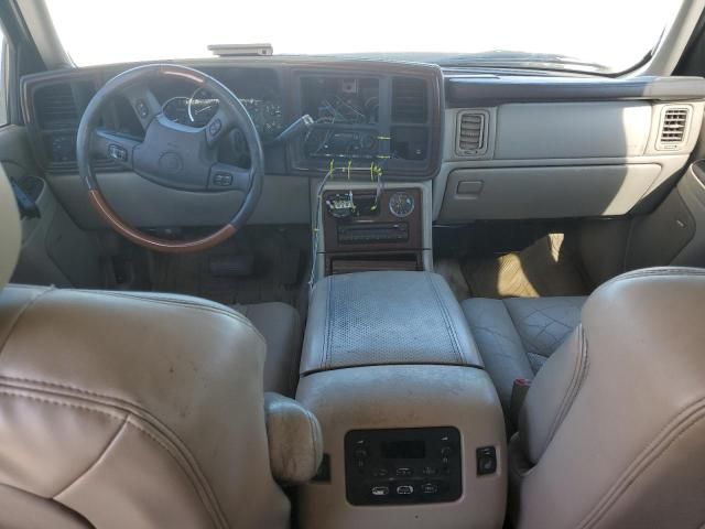 2003 Cadillac Escalade Luxury