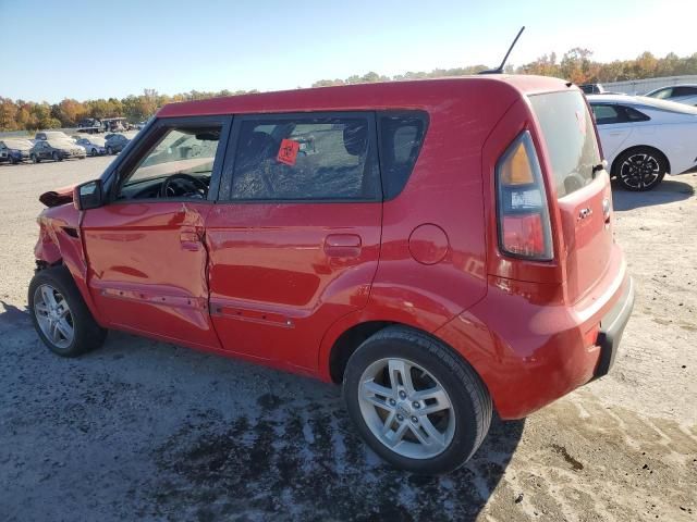 2010 KIA Soul +