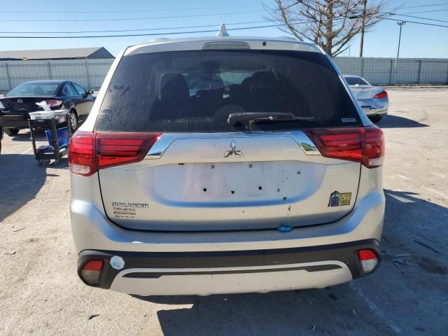 2020 Mitsubishi Outlander SE