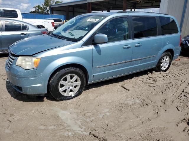 2010 Chrysler Town & Country Touring