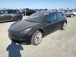 Carros salvage sin ofertas aún a la venta en subasta: 2022 Tesla Model 3