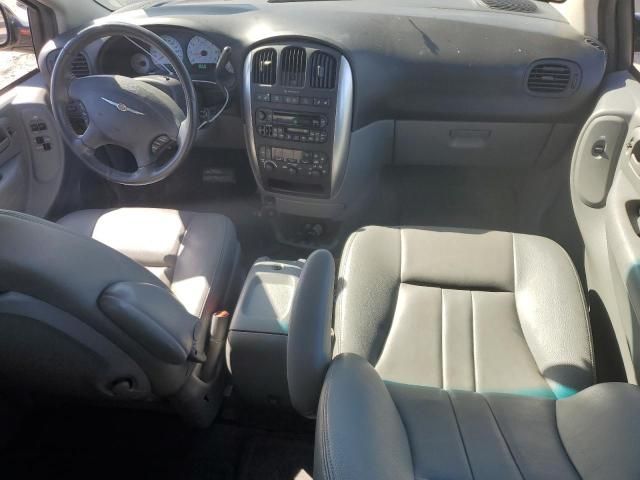 2007 Chrysler Town & Country Touring