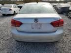 2015 Volkswagen Passat SEL