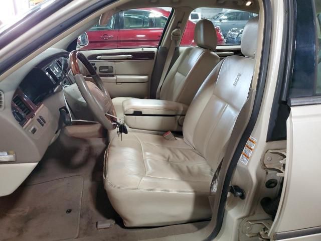 2003 Lincoln Town Car Cartier