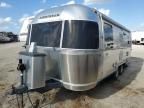 2016 Airstream Internatio