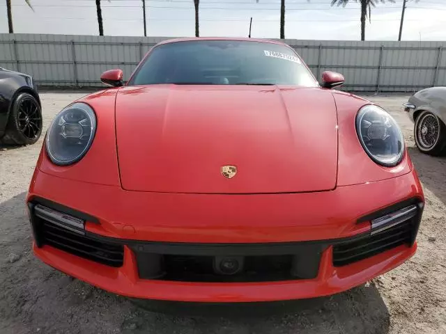 2021 Porsche 911 Turbo