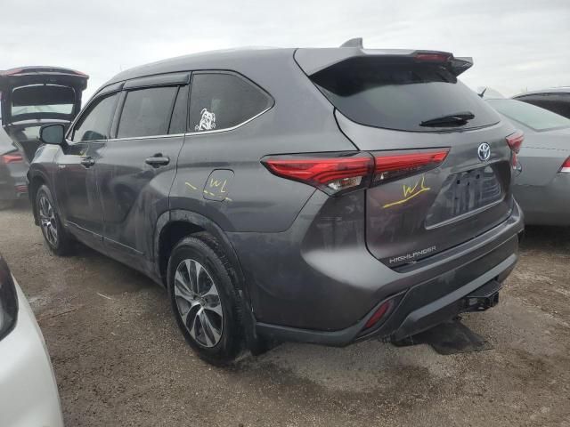 2020 Toyota Highlander Hybrid XLE