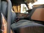 2019 Freightliner Cascadia 126