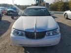 2002 Lincoln Town Car Signature