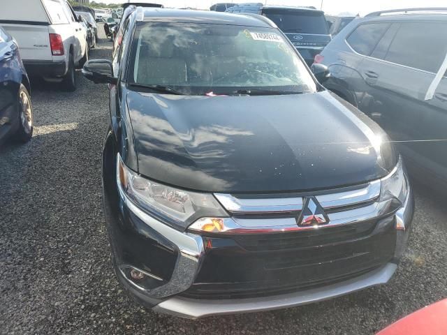 2018 Mitsubishi Outlander SE