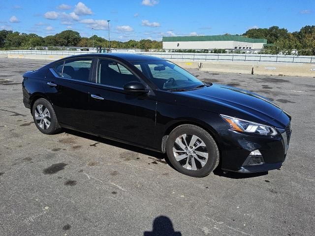 2019 Nissan Altima S