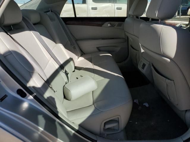 2011 Toyota Avalon Base