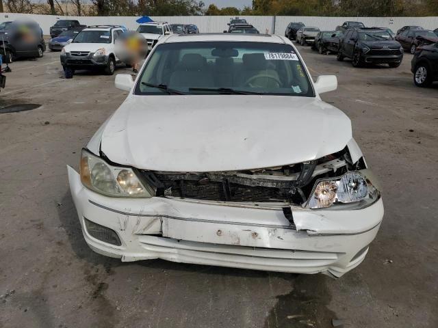 2001 Toyota Avalon XL