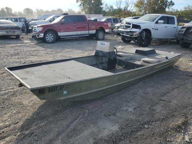 1996 Lowe Boat